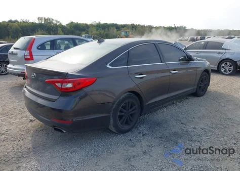 2016 Hyundai Sonata z USA, uszkodzony, nr VIN 5NPE24AF1GH411205